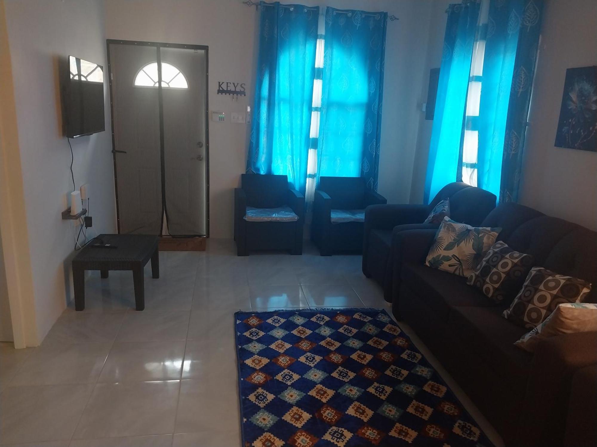 Debs Cozy Cove Villa Discovery Bay Buitenkant foto